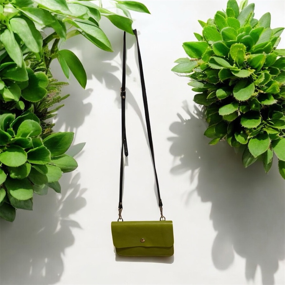 Handmade Green Crossbody leather Bag with Black Strap